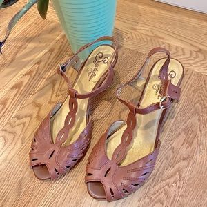 Seychelles Leather Sandals